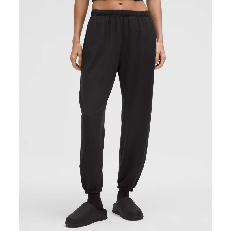 BeCalm Oversized Mid-Rise Pant