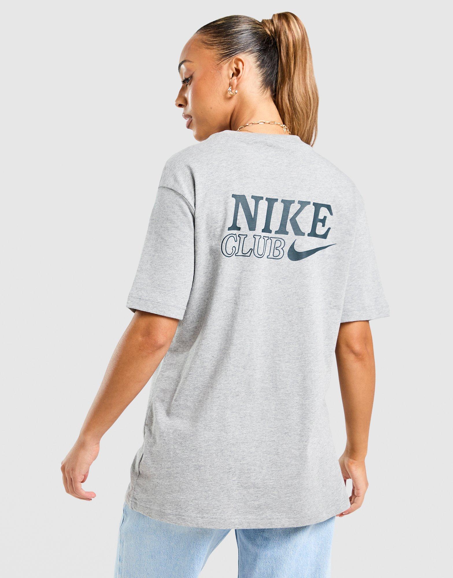 Nike Classic Boyfriend T-Shirt Damen