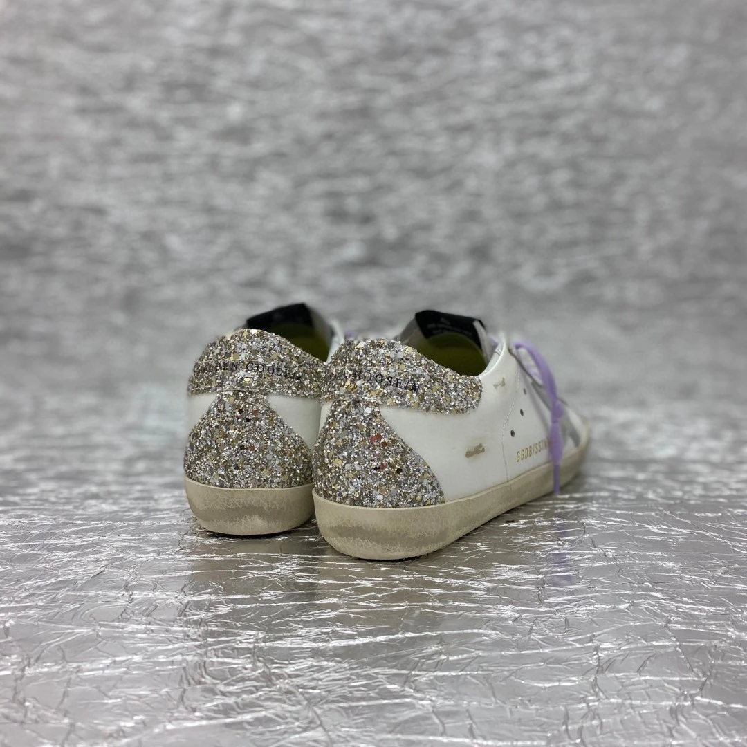 Golden Goose Super Star Dirty shoes made of top-grain cowhide