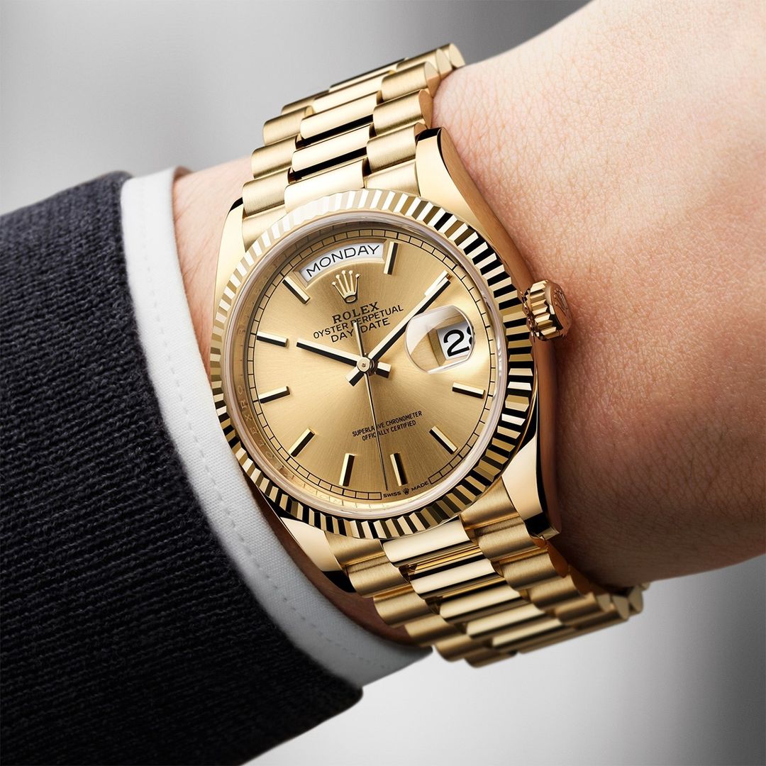 228238 DAY-DATE 40 YELLOW GOLD