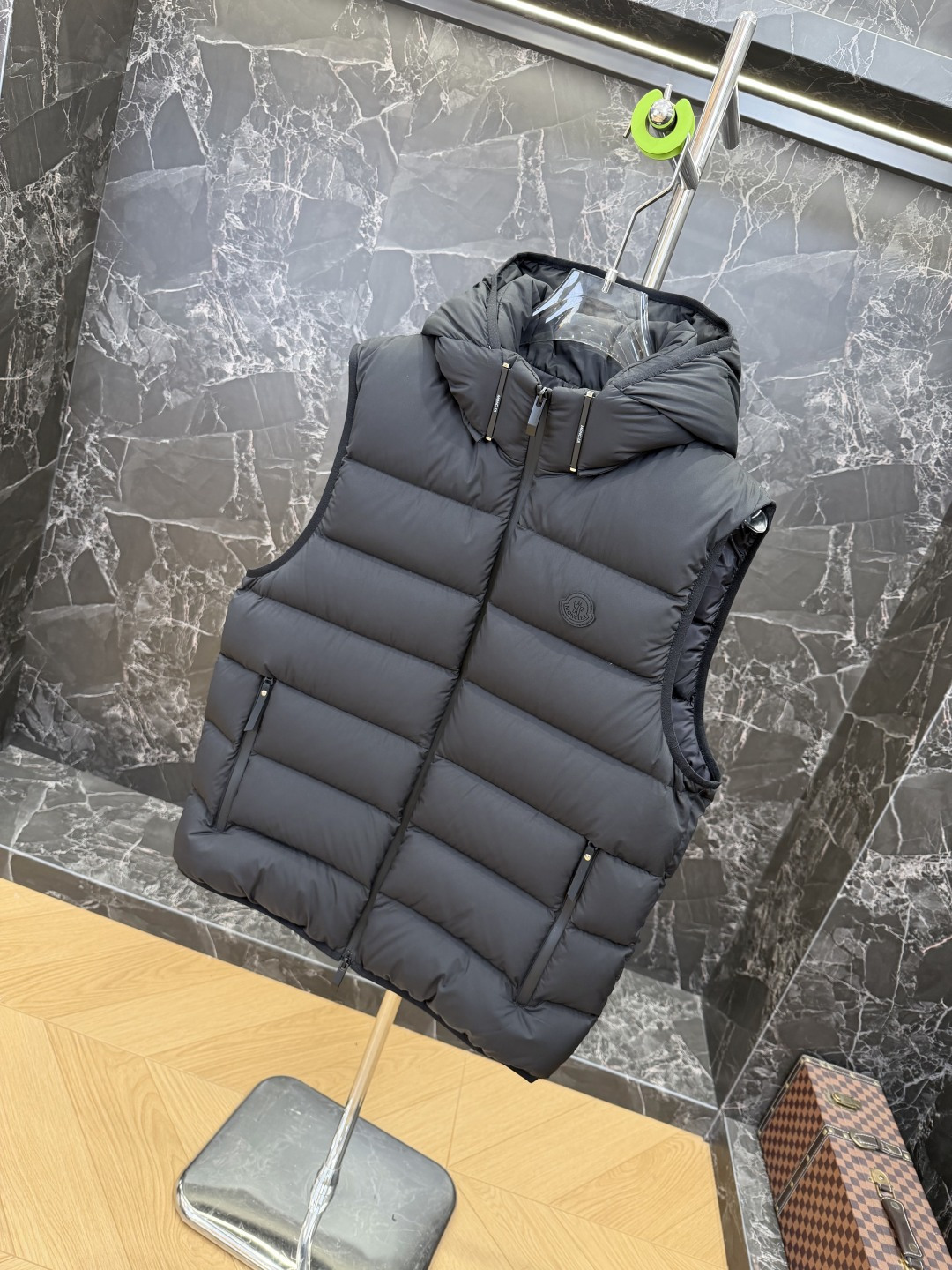 Moncler Herbst/Winter 2026 Daunenjacke Größe S-2XL