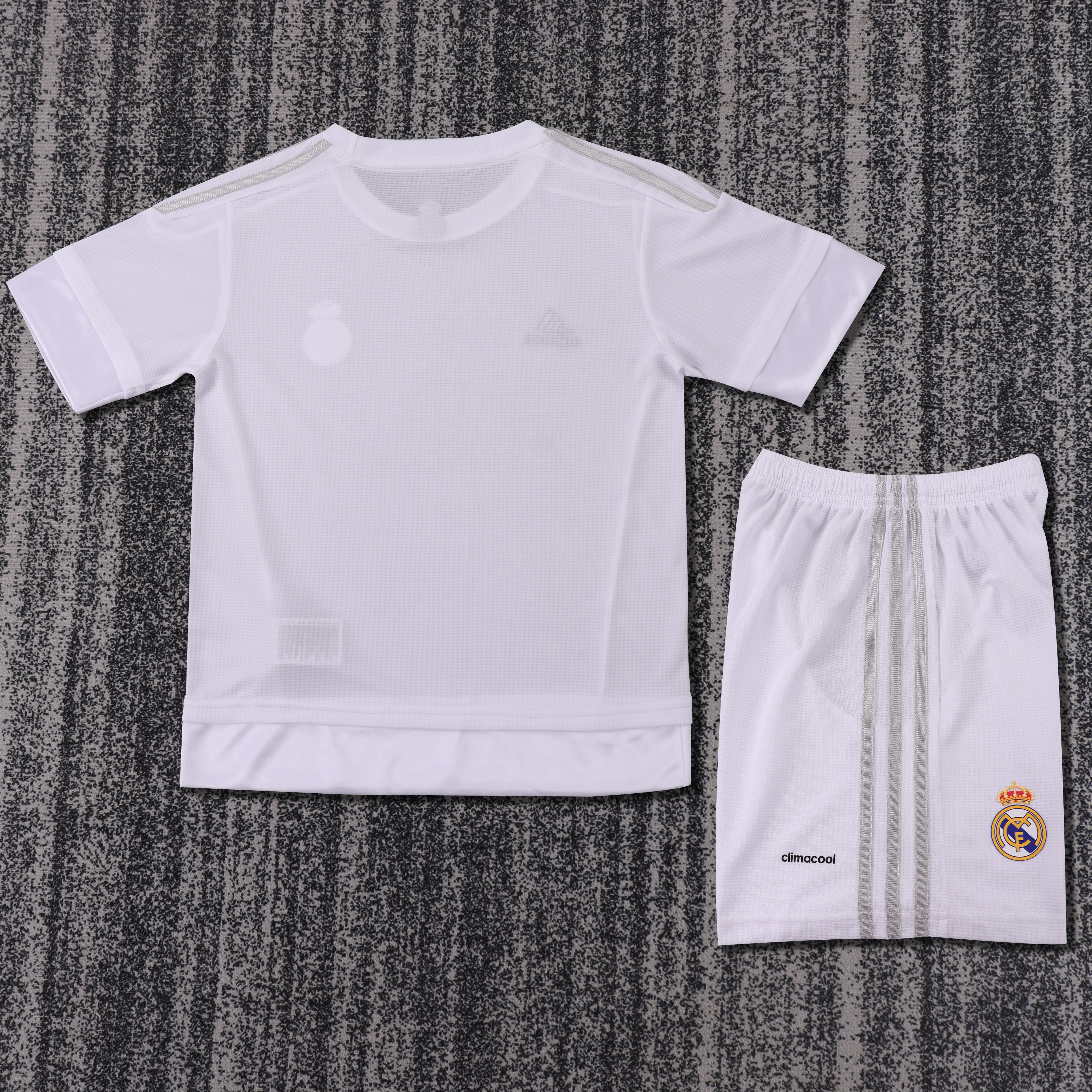 2015/2016 Real Madrid home  Retro Kids Set