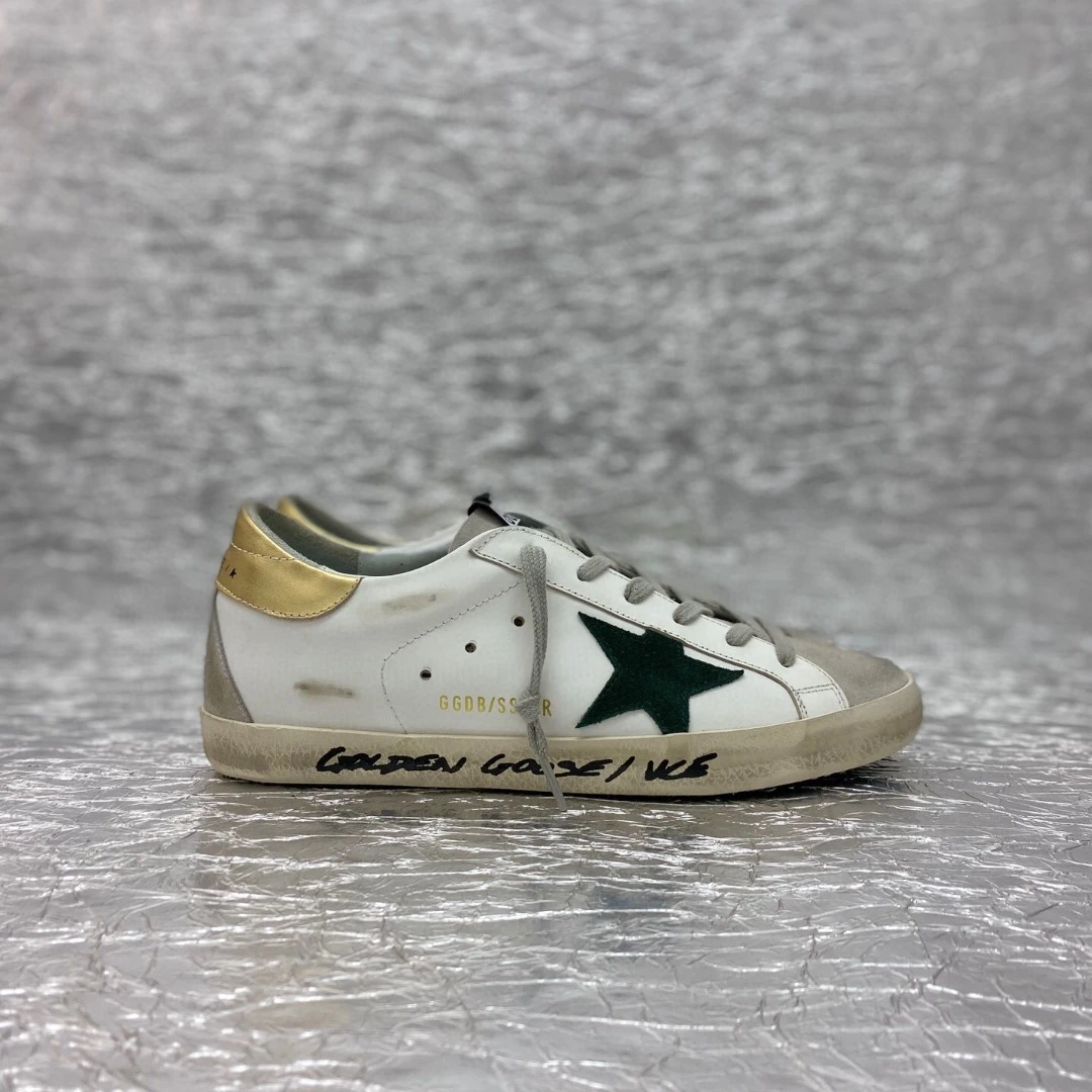 Golden Goose Super Star Dirty shoes made of top-grain cowhide