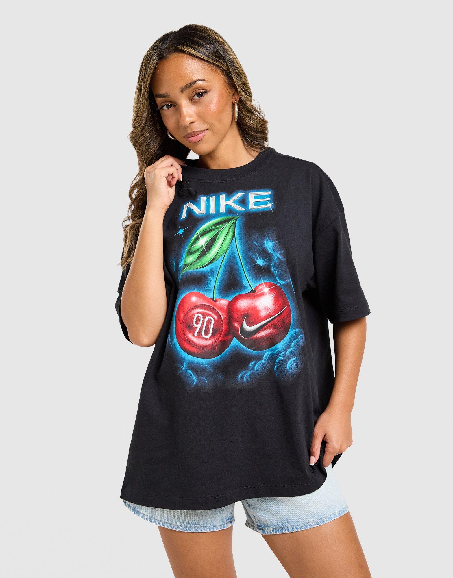 Nike Cherry Graphic T-Shirt Damen