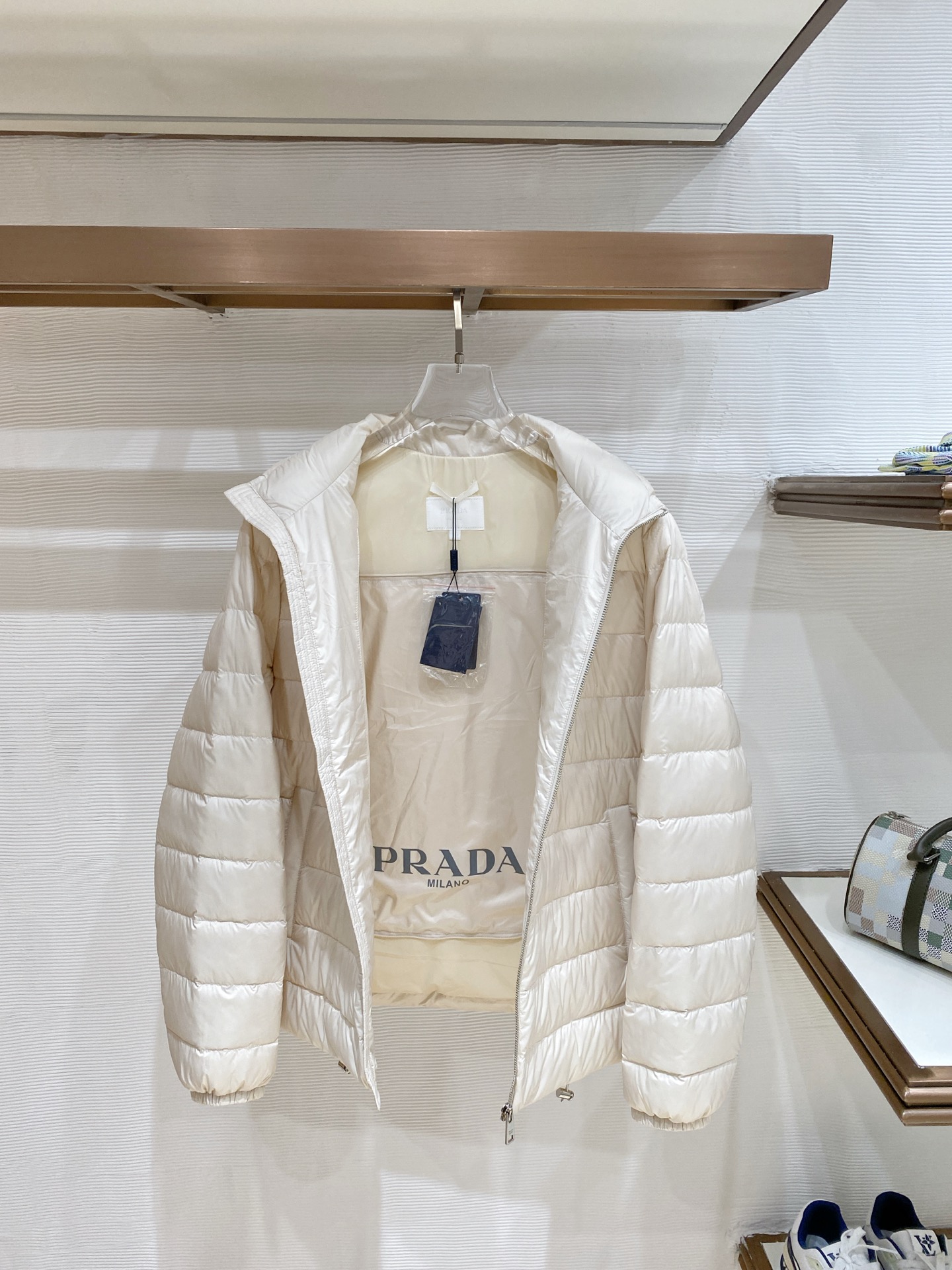 Prada Herbst/Winter 2026 Daunenjacke Größe M-3XL