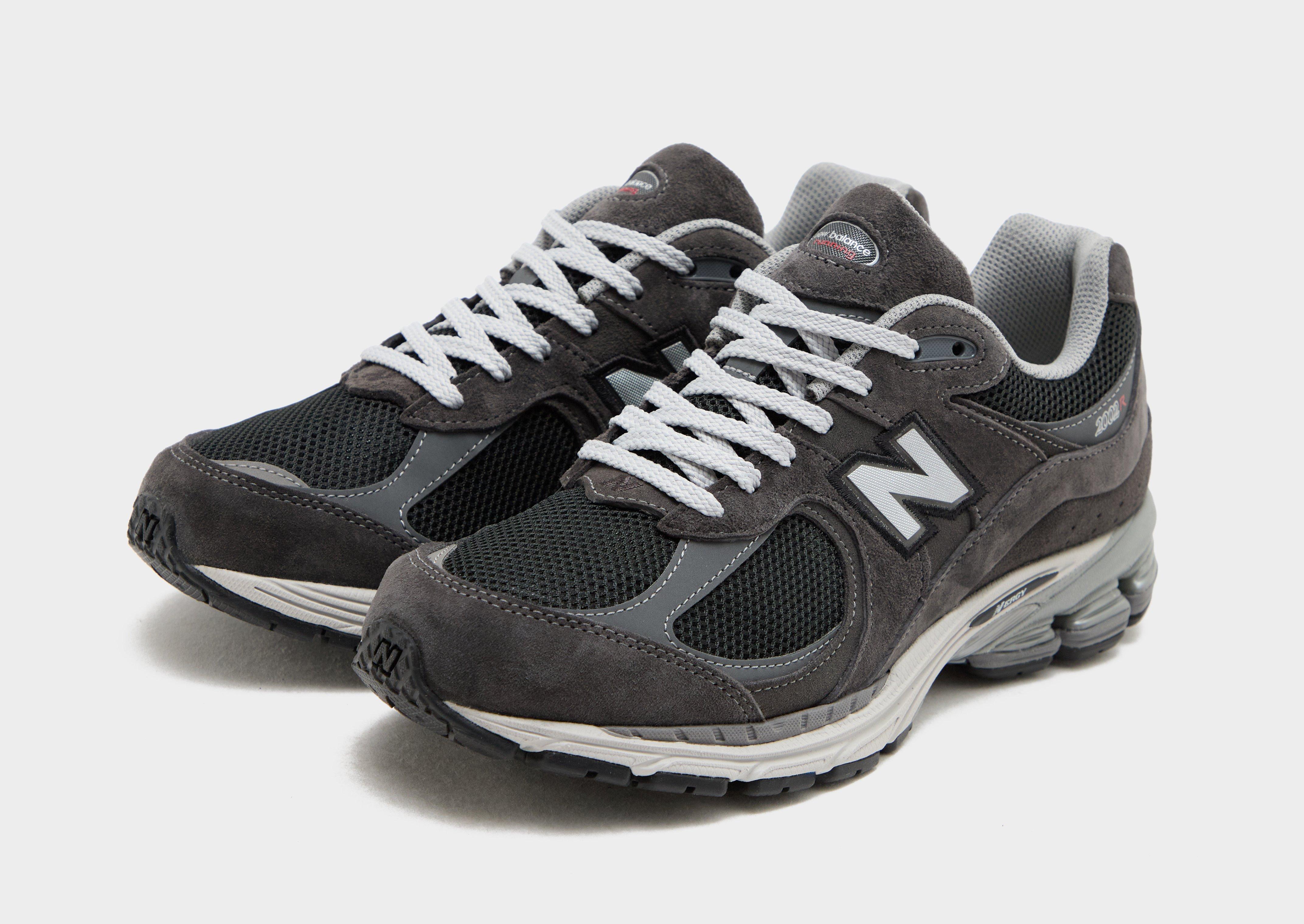 New Balance 2002R