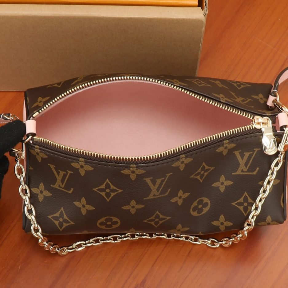 LV Bloom Pouch