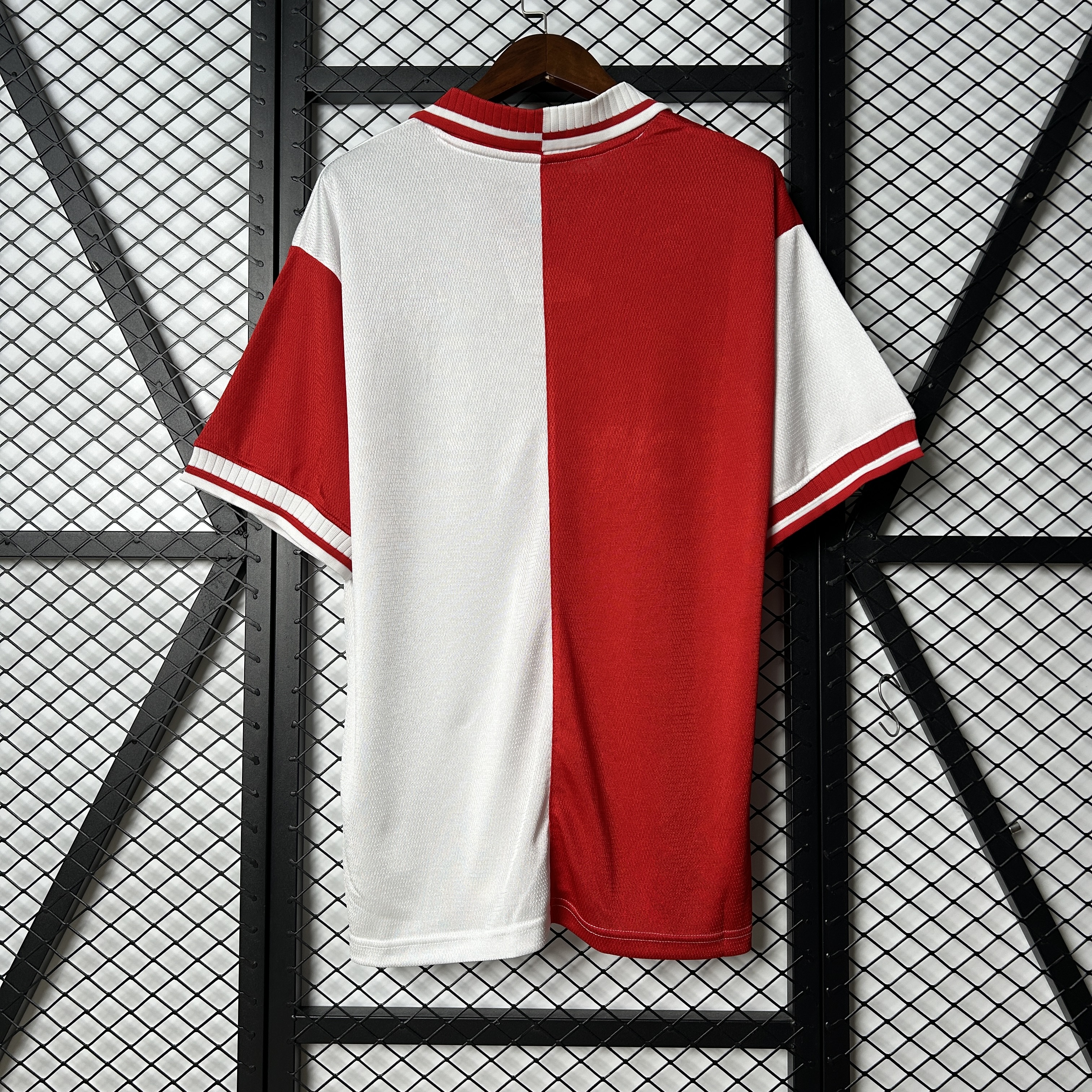 2001/2002 Celta Vigo Away Retro Football Shirt