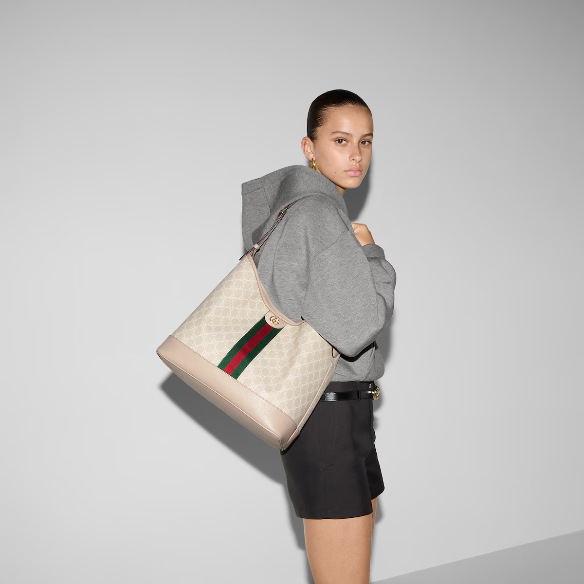 Ophidia medium shoulder bag