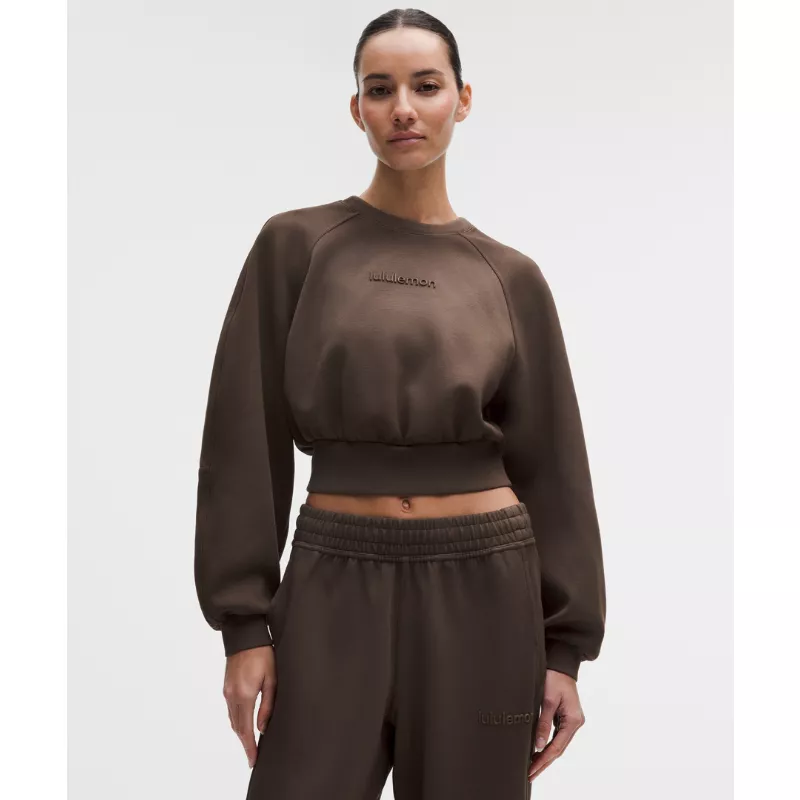Smooth Spacer Cropped Pullover Wash