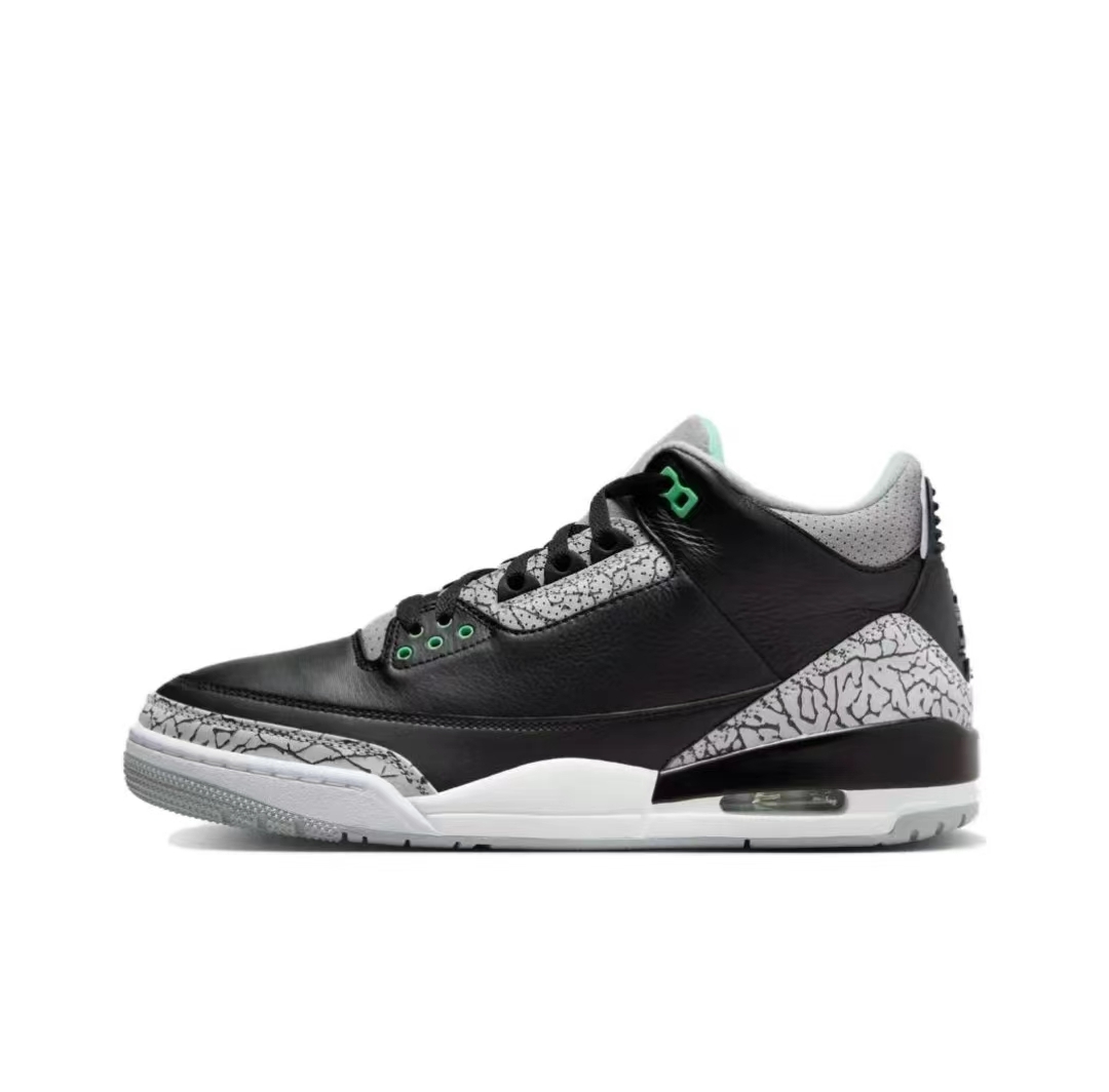 Air Jordan 3 Retro Green Glow CT8523-031