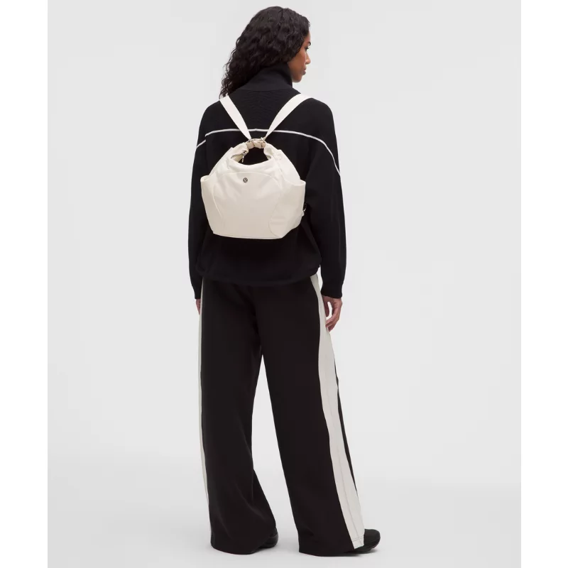 City Essentials Convertible Shoulder Bag 7L