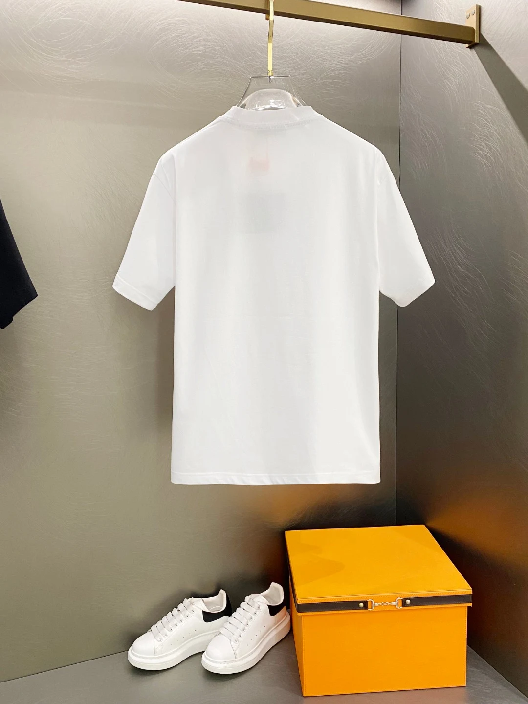 Prada Stickerei Baumwolle Weiß T-Shirts PF567975