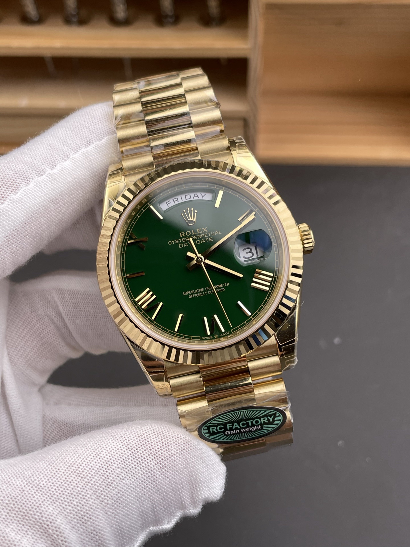 Rolex Day-Date 40 Oyster 40mm yellow gold M228238-0069