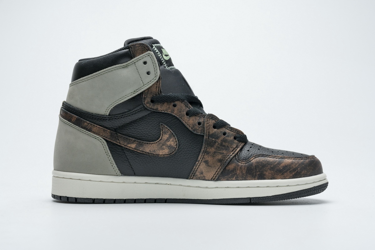 Air Jordan 1 Retro High Light Army Rust Shadow Patina 555088-033