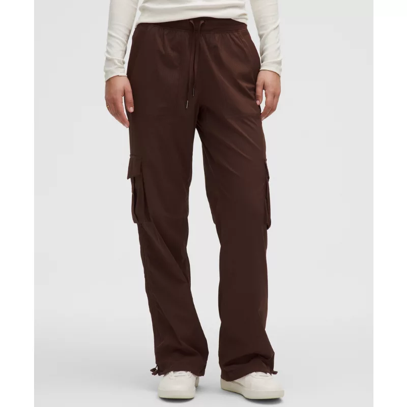Dance Studio Relaxed-Fit Mid-Rise Cargo Pant