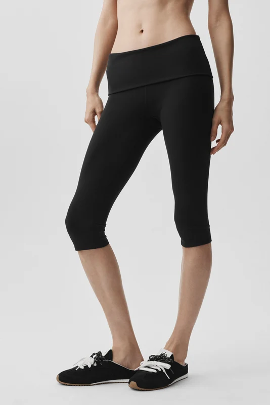 ALO Softsculpt Low-Rise Foldover Capri