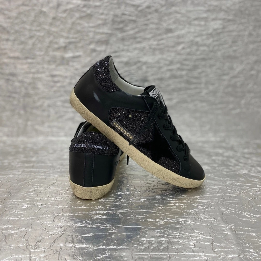 Golden Goose Super Star Dirty shoes made of top-grain cowhide