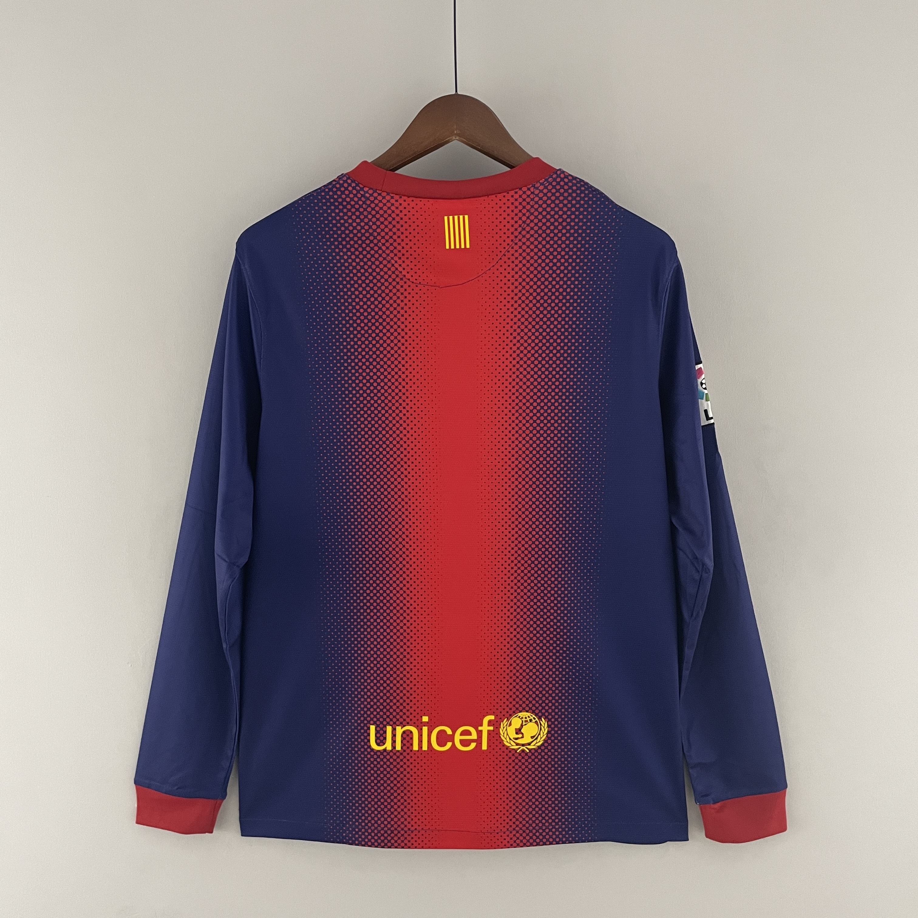 12/13 Barcelona  home long sleeves Retro Football Shirt