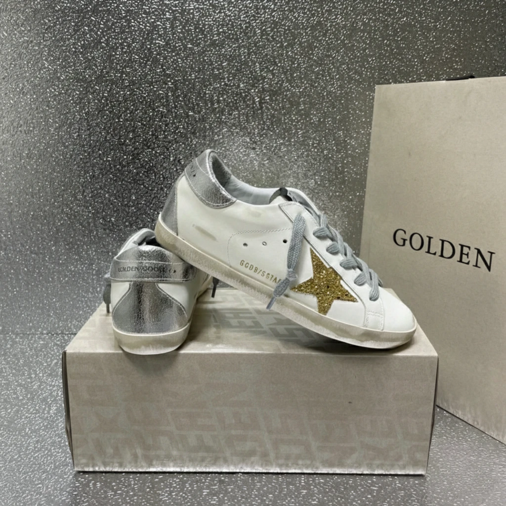 Golden Goose Super Star Dirty shoes made of top-grain cowhide