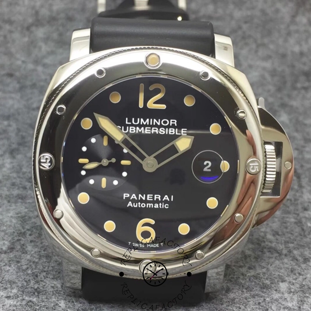 Panerai PAM 0024 1:1 Clone Luminor Submersible Watch