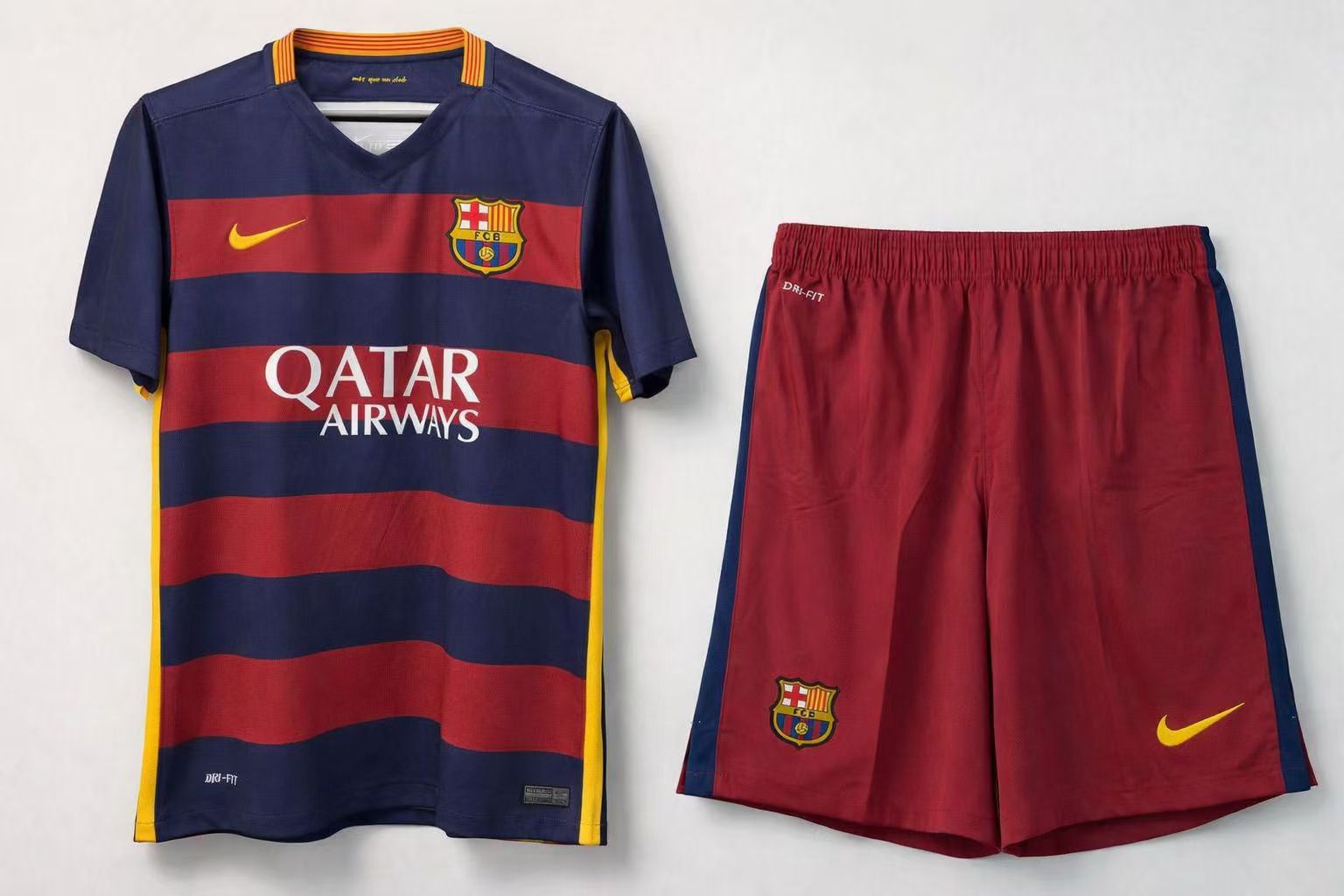 Barcelona 15 16 Retro Champions League Set