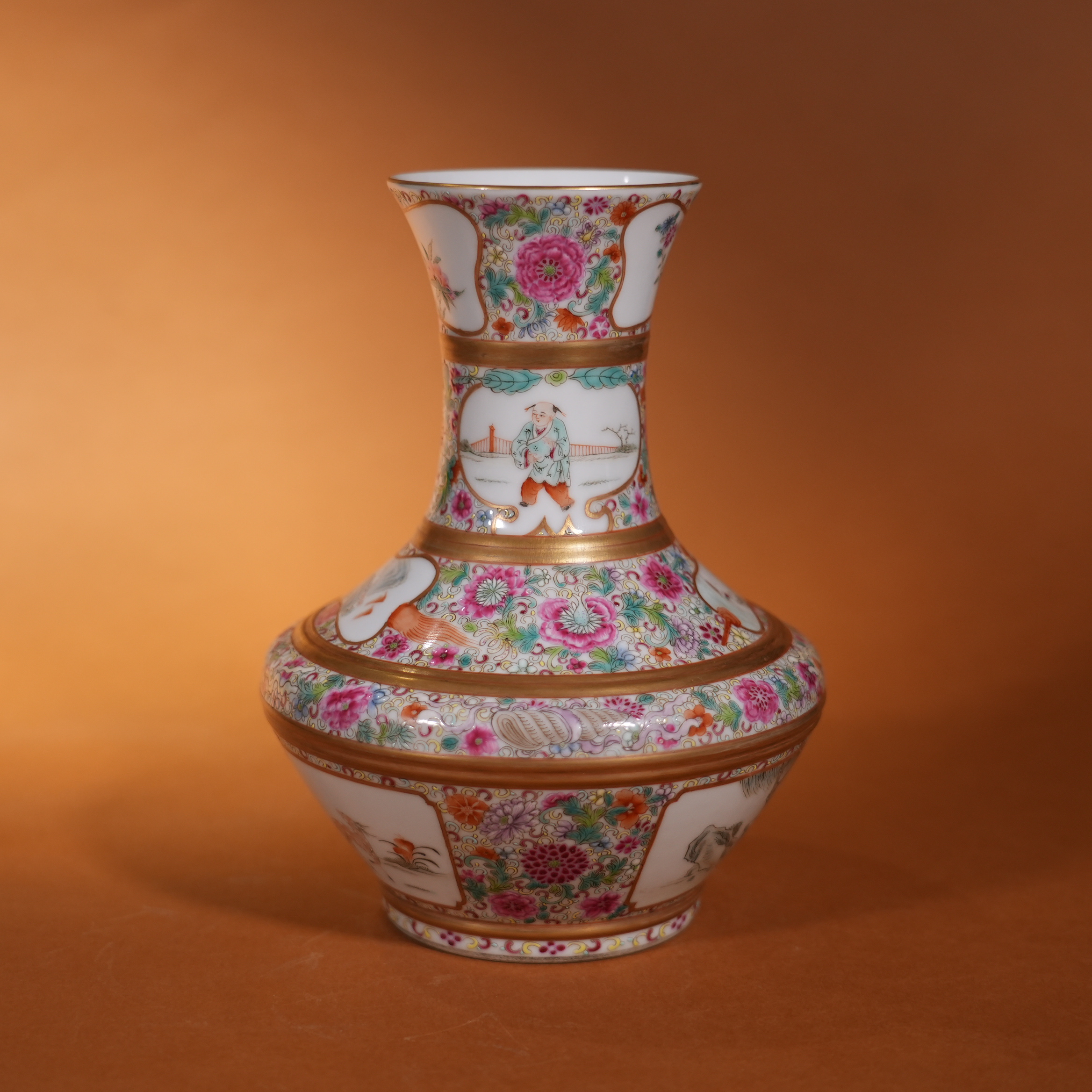 Ancient Chinese Famille Rose Gilt-decorated Vase with Figural Scenes