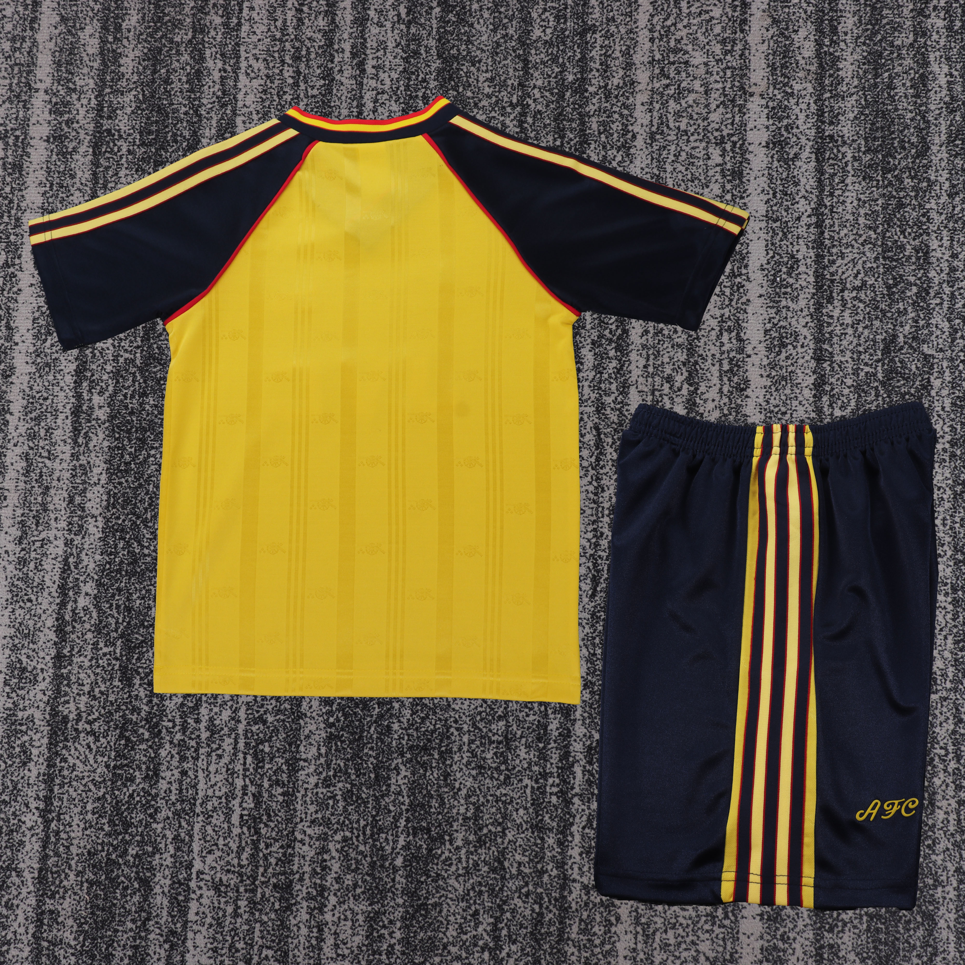 88/90 Arsenal Away Retro Football Shirt (Kids Kit)
