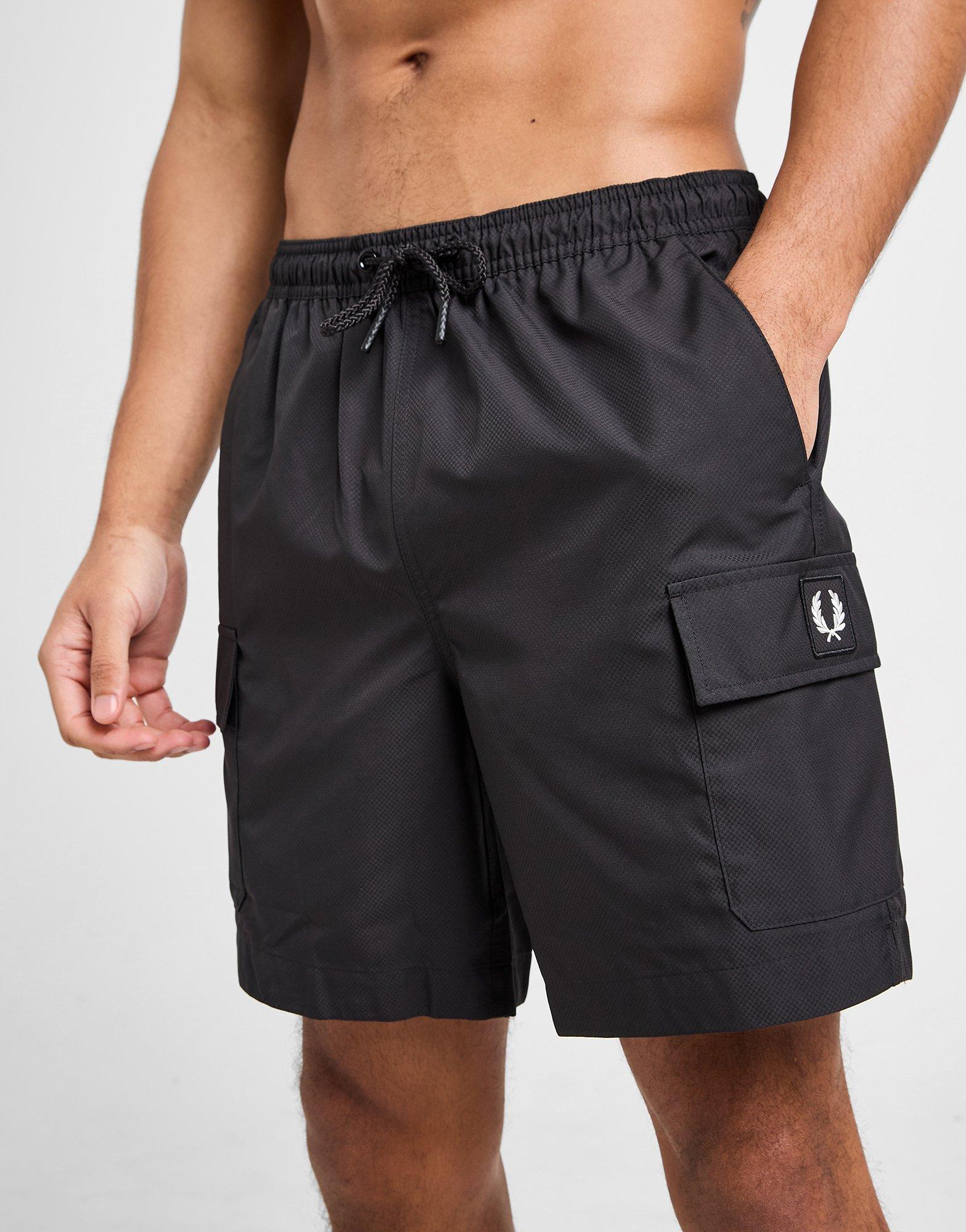 Fred Perry Badge Cargo Badeshorts