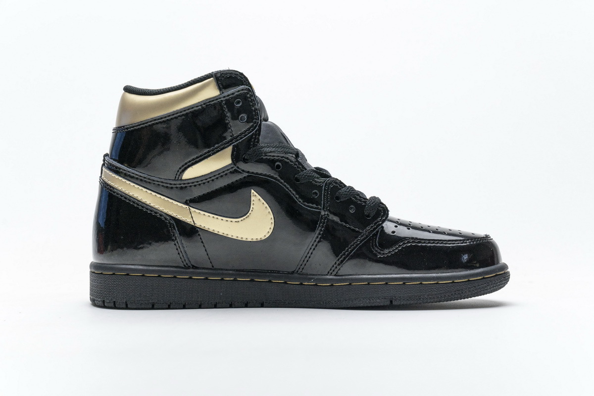 Air Jordan 1 Retro High Black Metallic Gold (2020) 555088-032