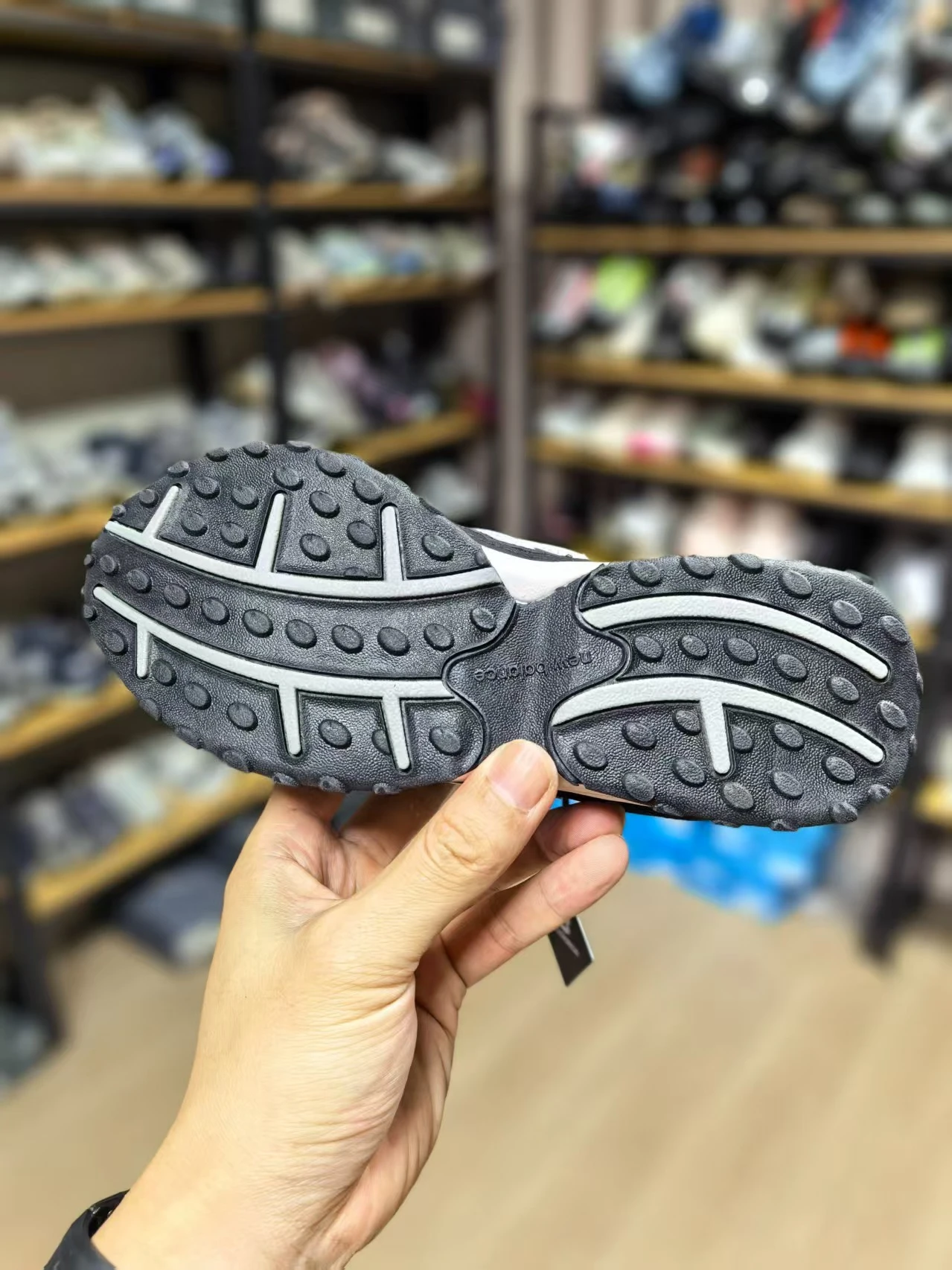 New Balance shoes, top quality 1.1