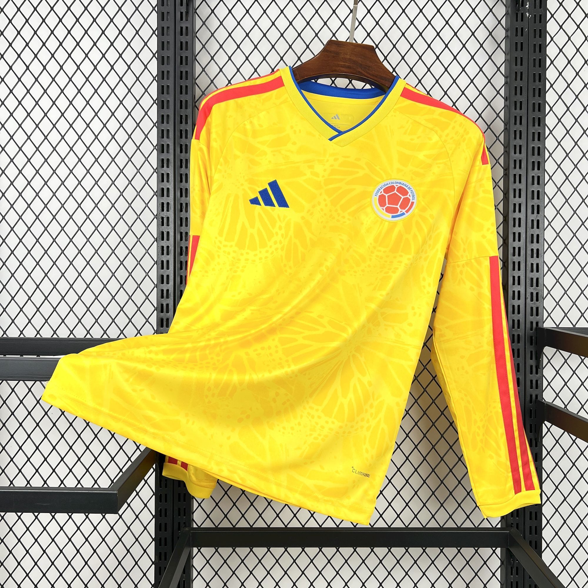 Mens Colombia 2026 World Cup Home Long Sleeve Jersey