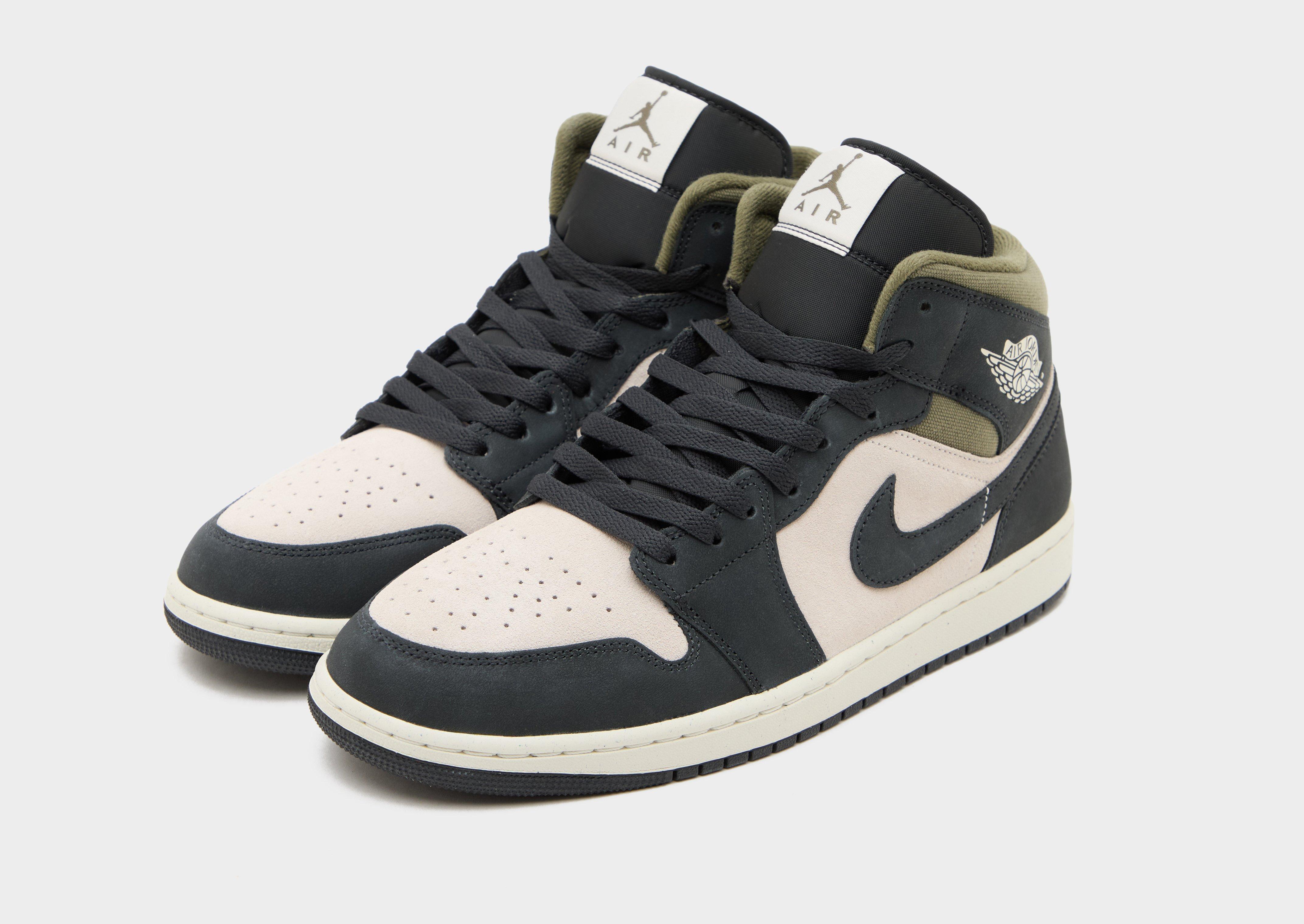 Jordan Air 1 Mid