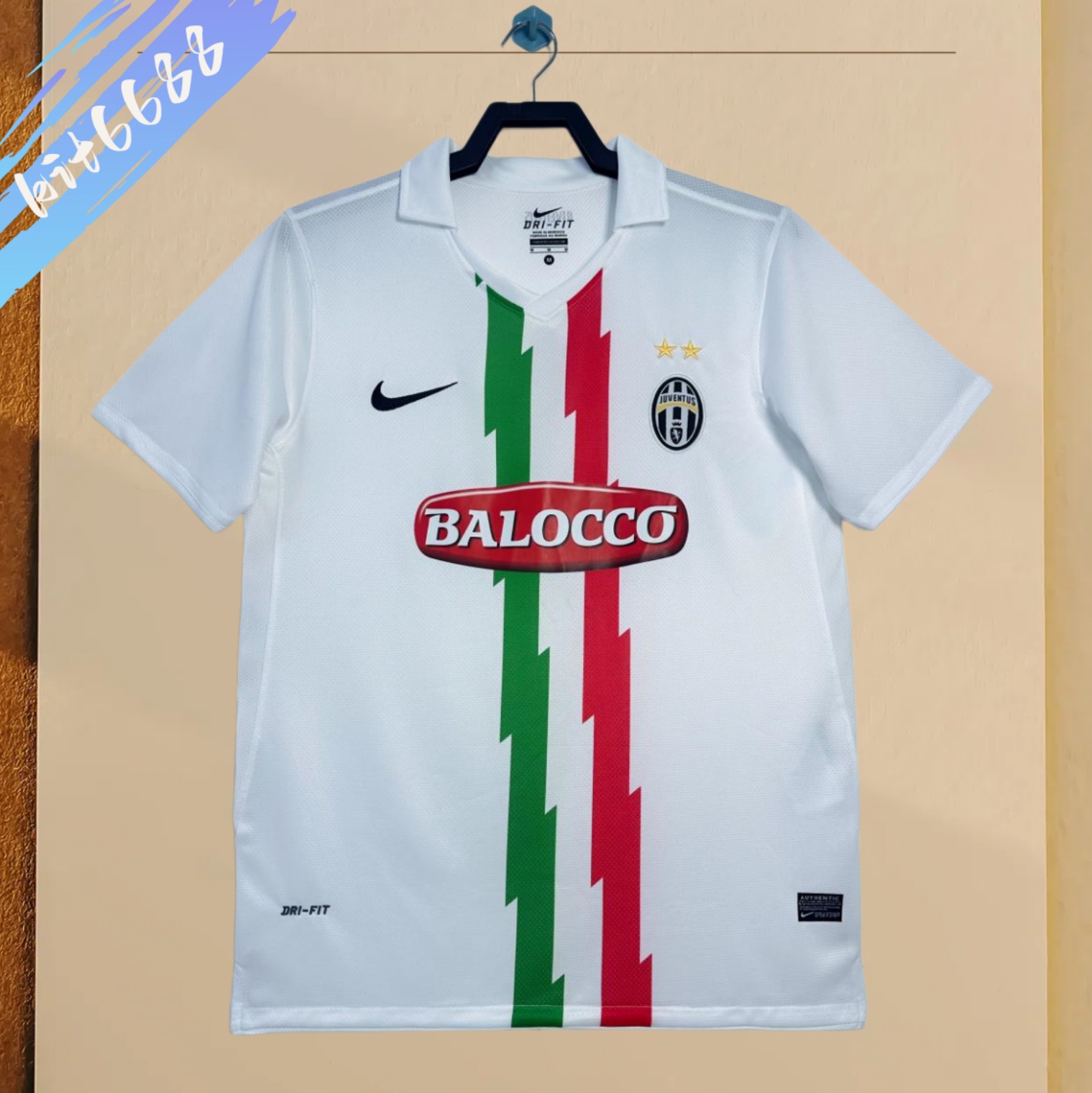 2010/2011 Juventus Away Retro Football Shirt