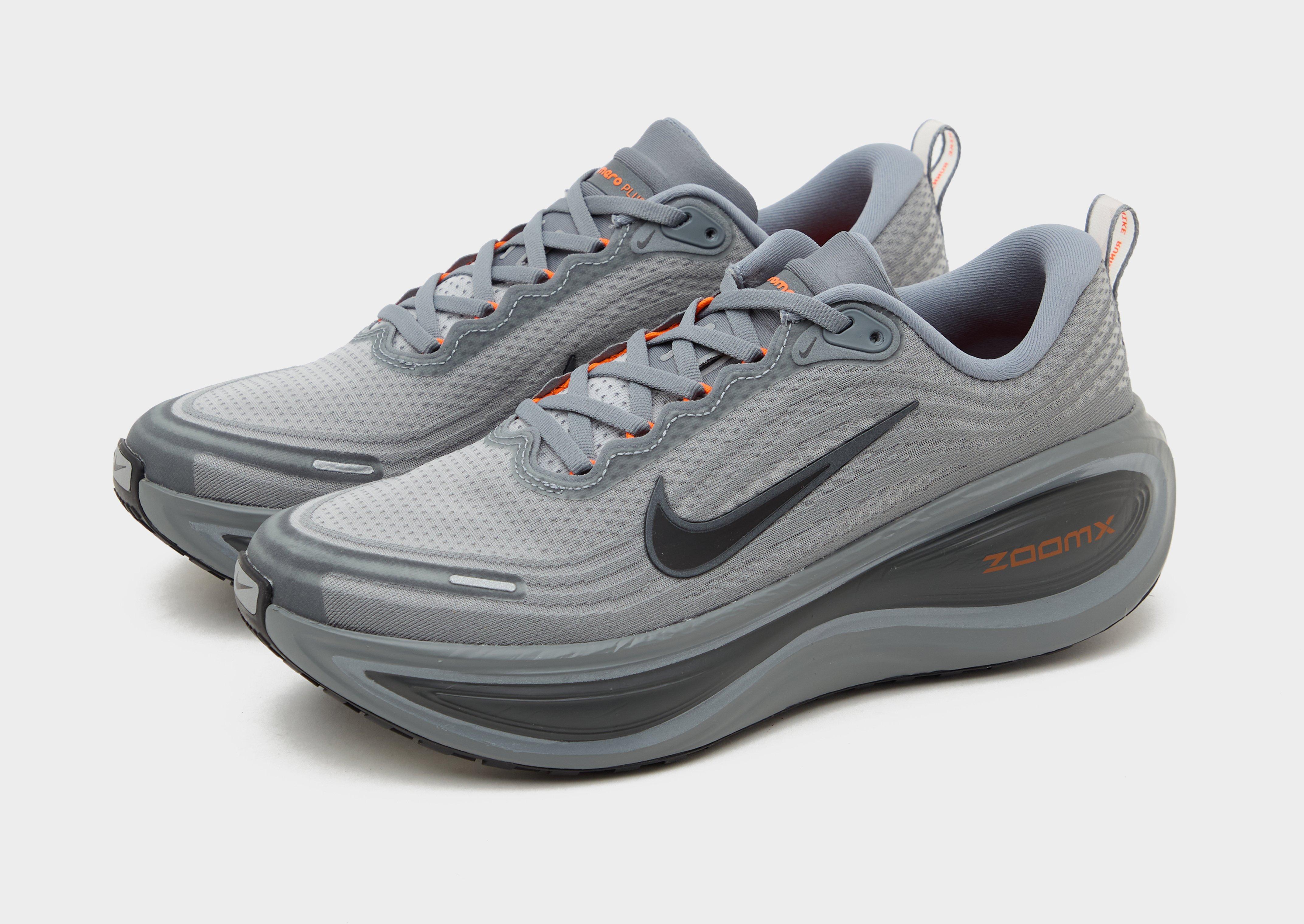 Nike Vomero Plus