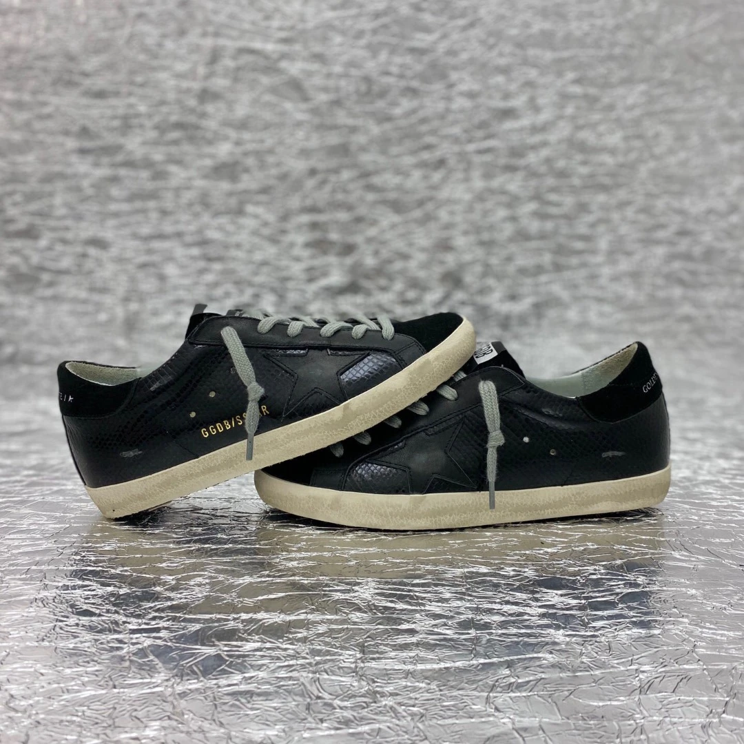 Golden Goose Super Star Dirty shoes made of top-grain cowhide