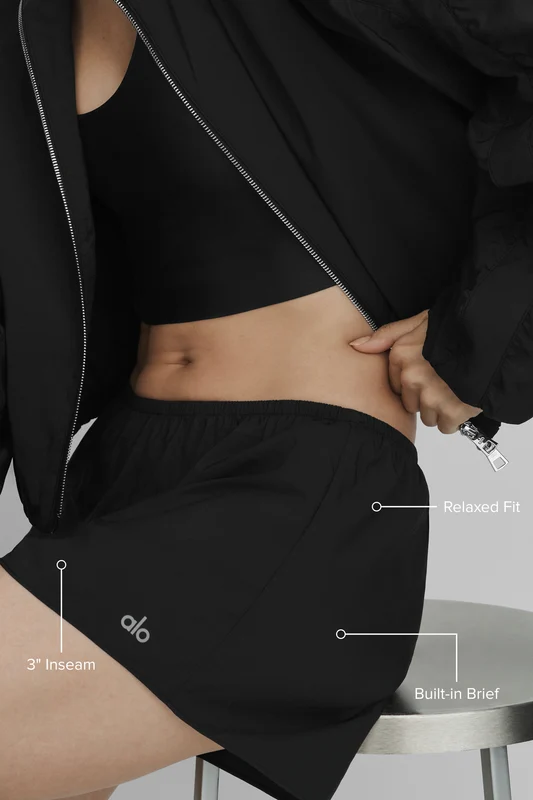 High-Waist Prismatic Short