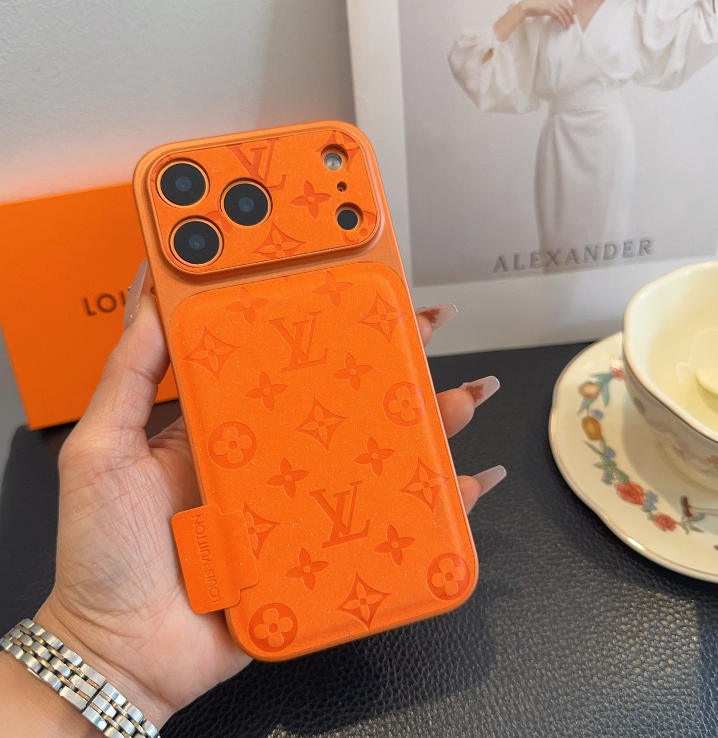 Louis Vuitton Phone Case iPhone 13 - 17