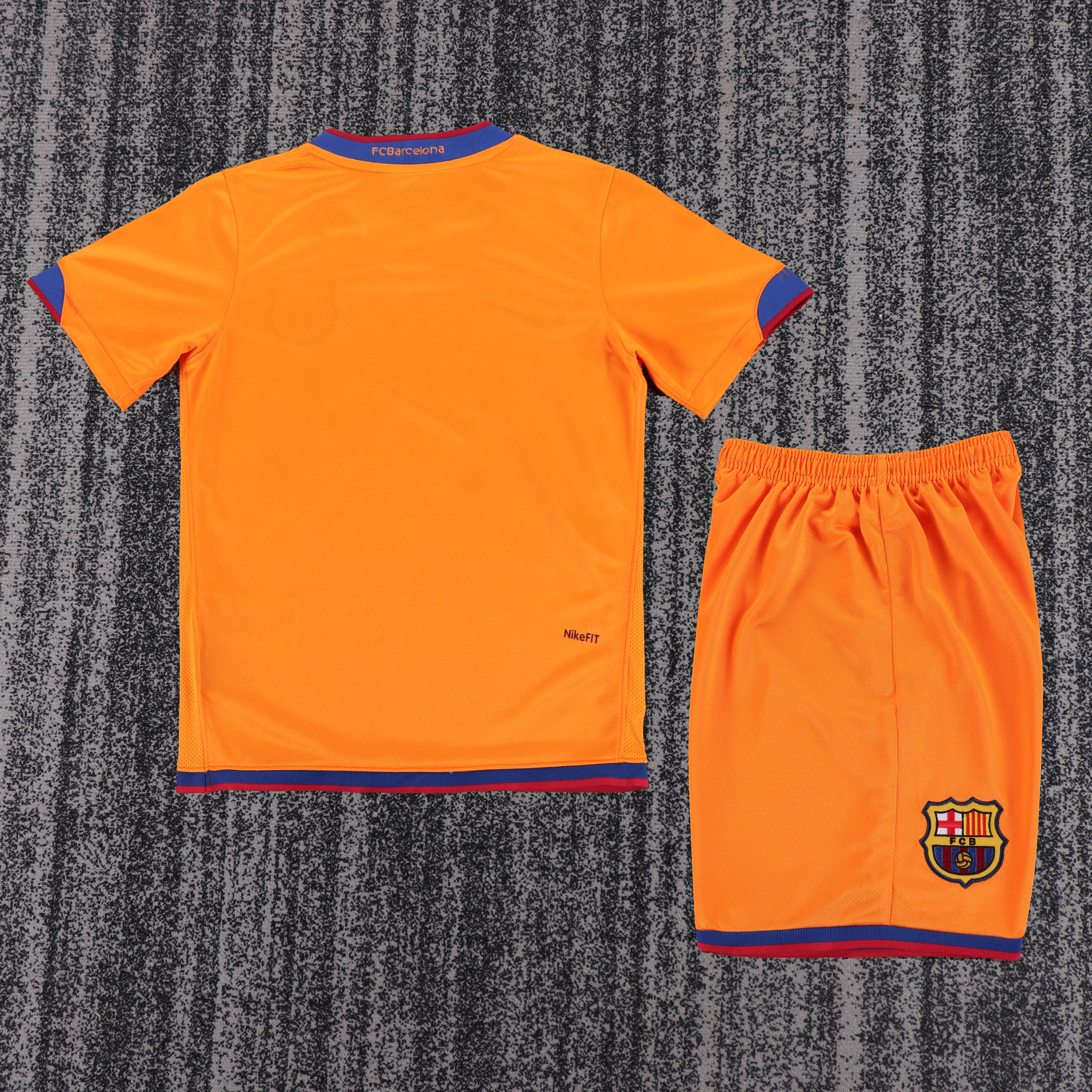 2006/2007 Barcelona Away Retro Kids Kit(Kids Kit)