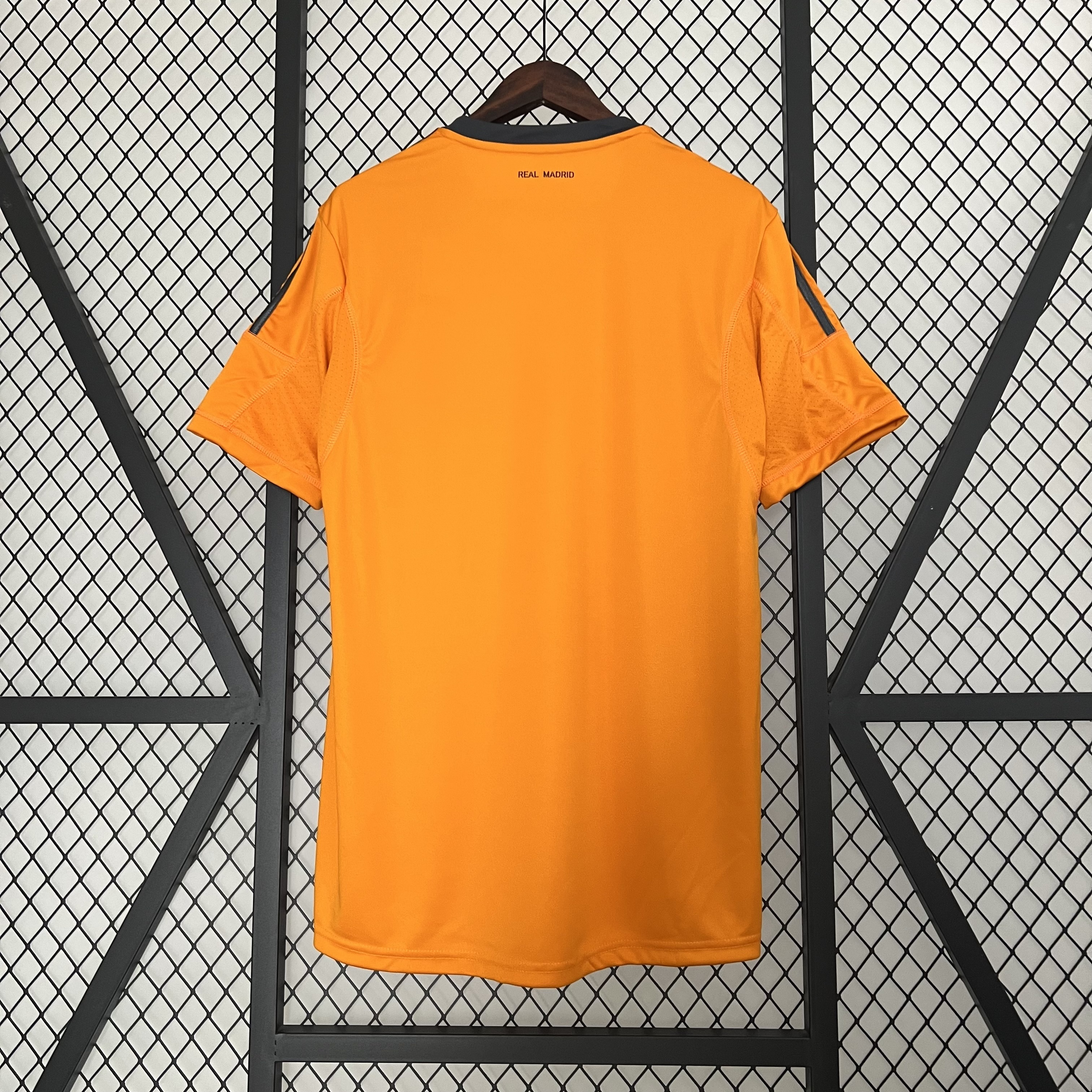 2013/2014 Real Madrid Third Away Retro Football Shirt