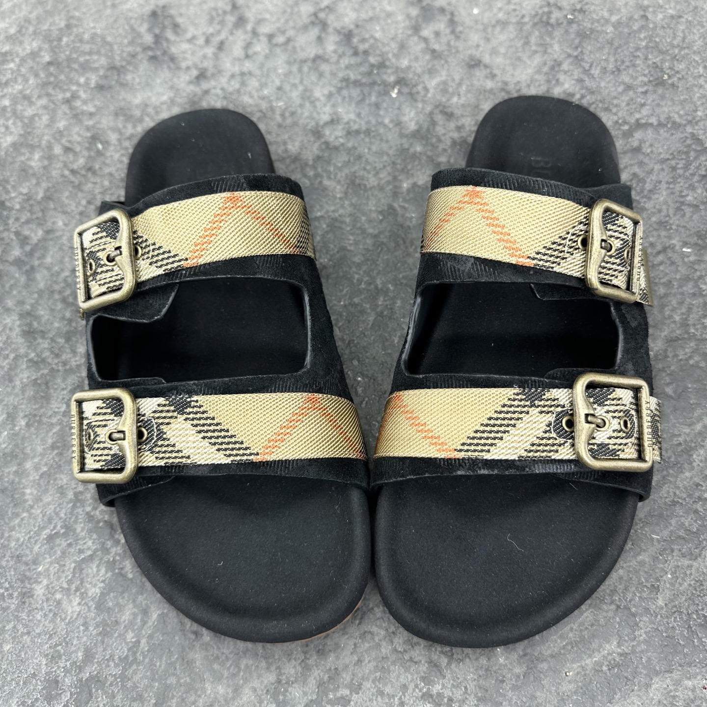 Burberry Urchin Sandals & Slippers Size 36-46