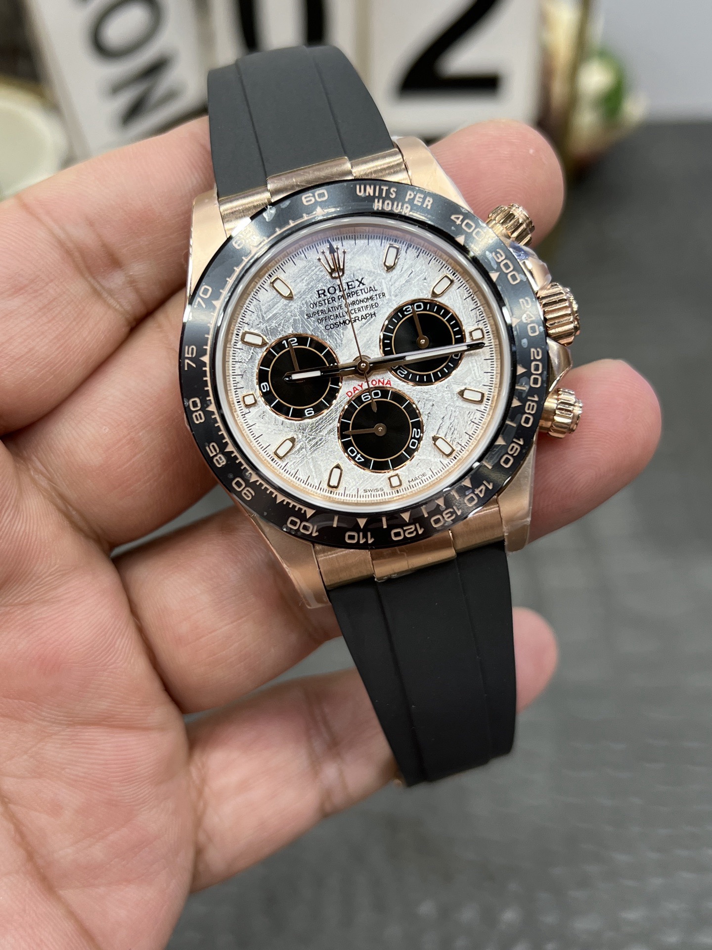 Rolex Cosmograph Daytona Oyster 40mm yellow goldRolex M126518LN-0016