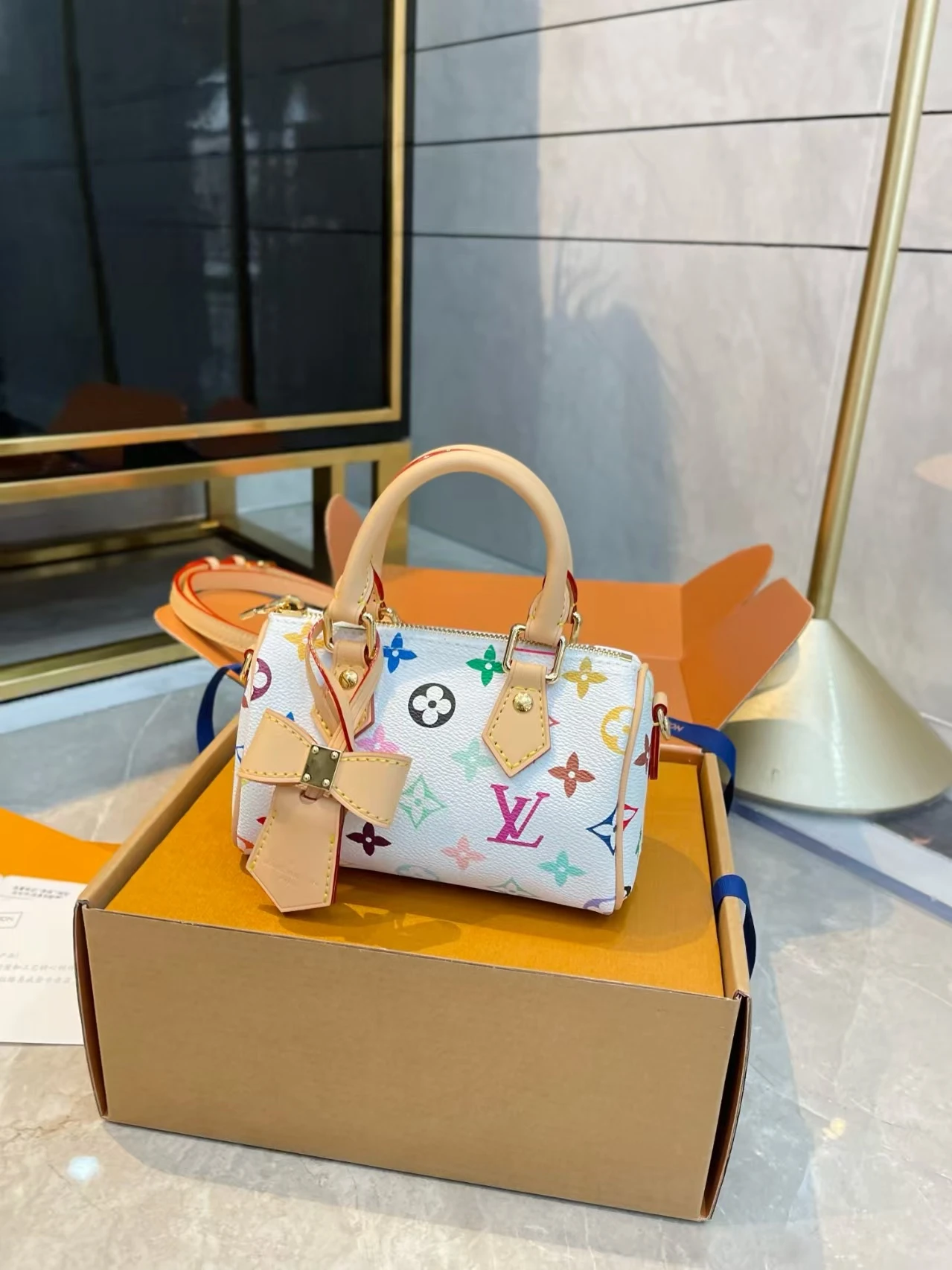 Top quality Louis Vuitton handbag