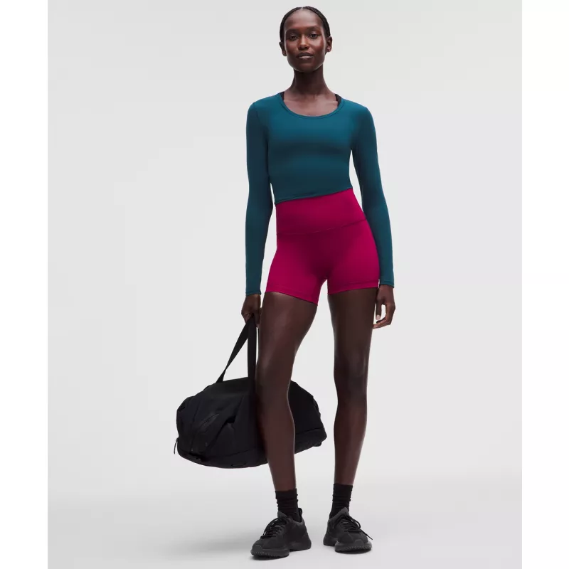 Unrestricted Power Cropped Long-Sleeve Shirt