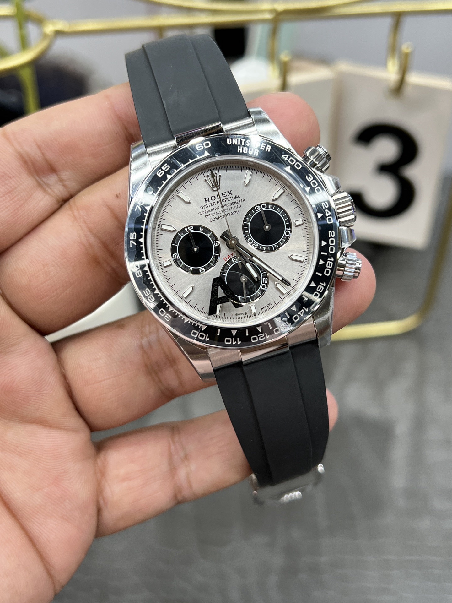 Rolex Cosmograph Daytona Oyster 40mm white gold M126519LN-0007