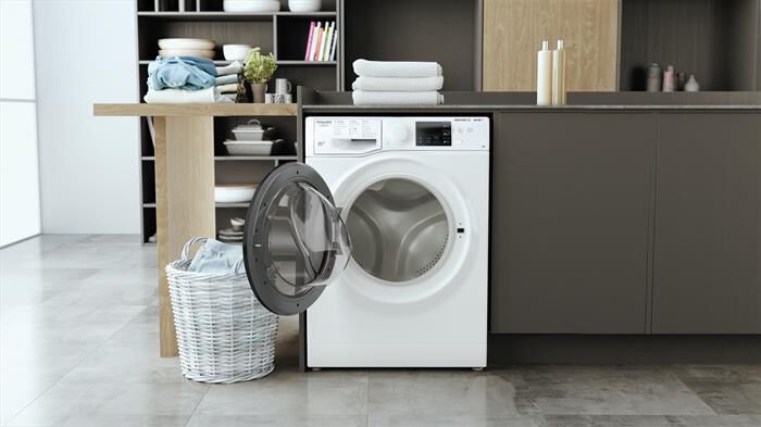 HOTPOINT ARISTON - Lavatrice RSSG 725 D IT 7 Kg Classe B