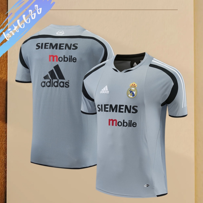 04/05 Real Madrid Retro Training Uniform short sleeves- Sleeve Football Shirt