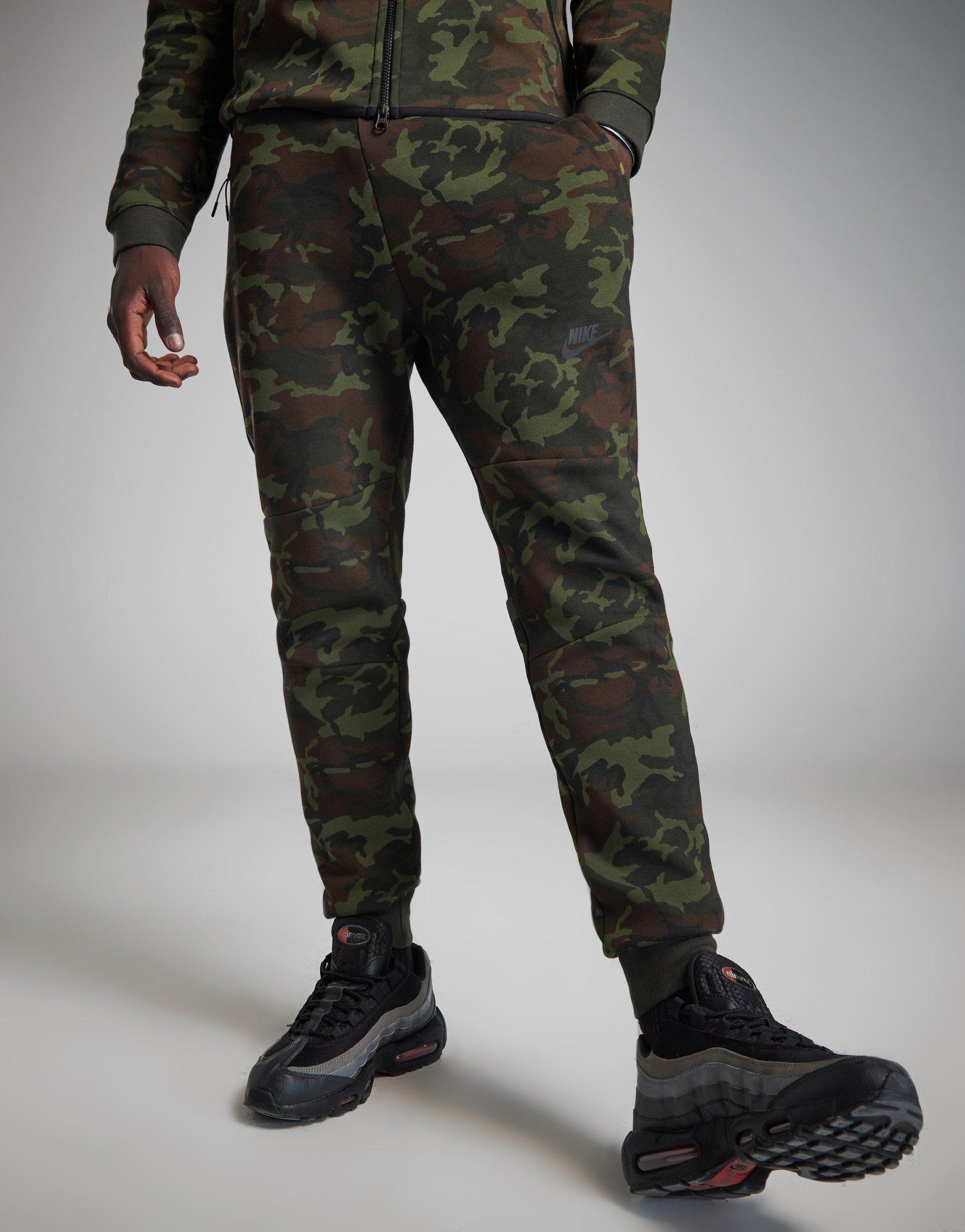 Nike Tech Fleece Joggers