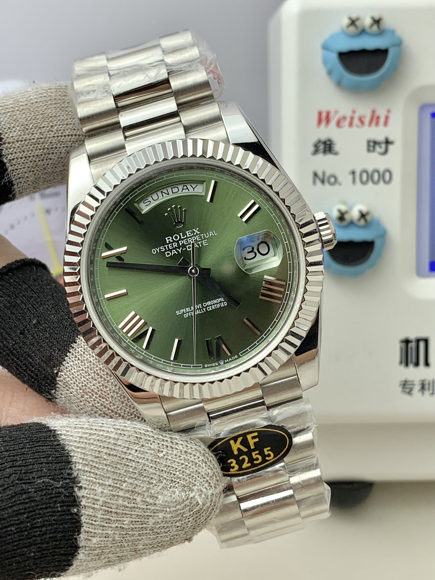 Rolex Day-Date 40 Oyster 40mm White gold M228236-0008