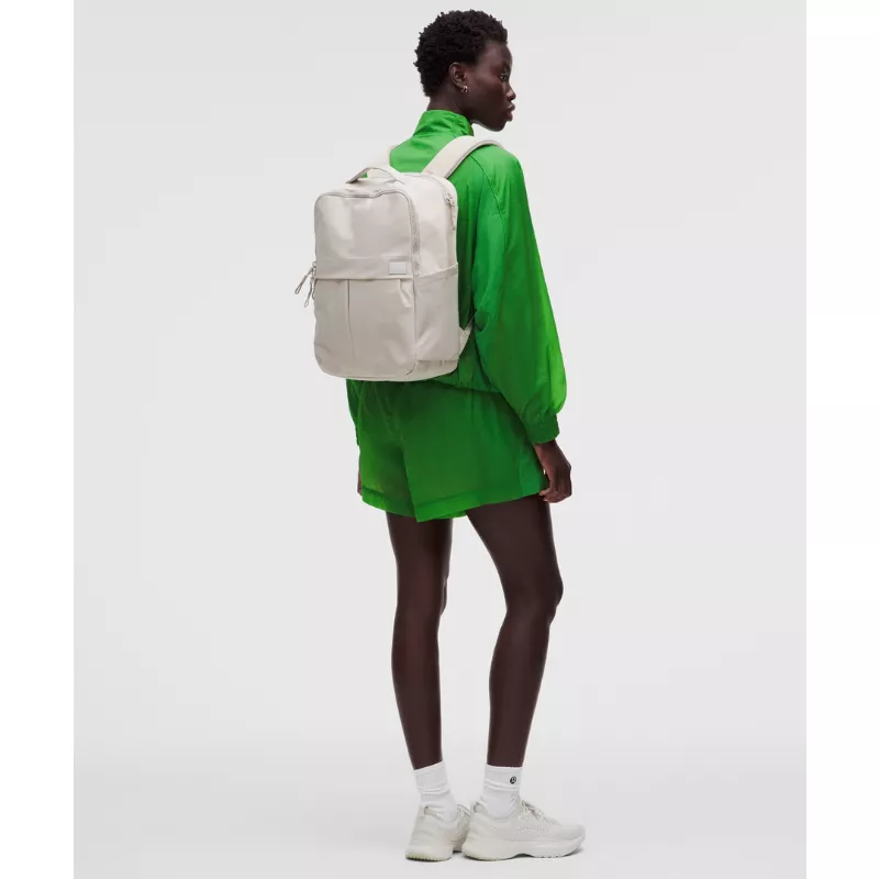 Everyday Backpack 21L